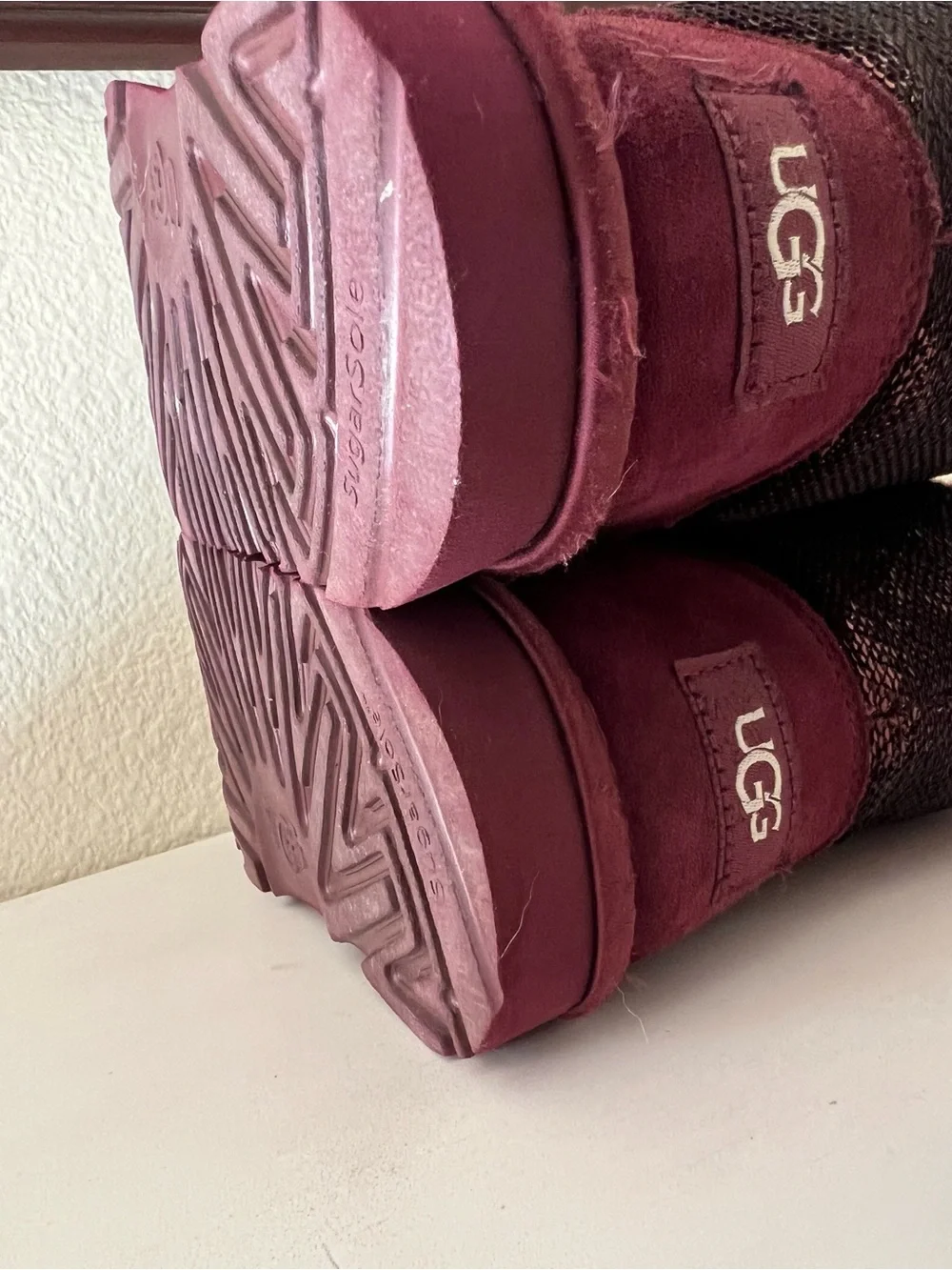 UGG sparkling deep